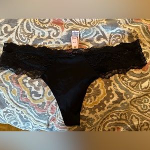 Victoria’s Secret dream angel thong panty